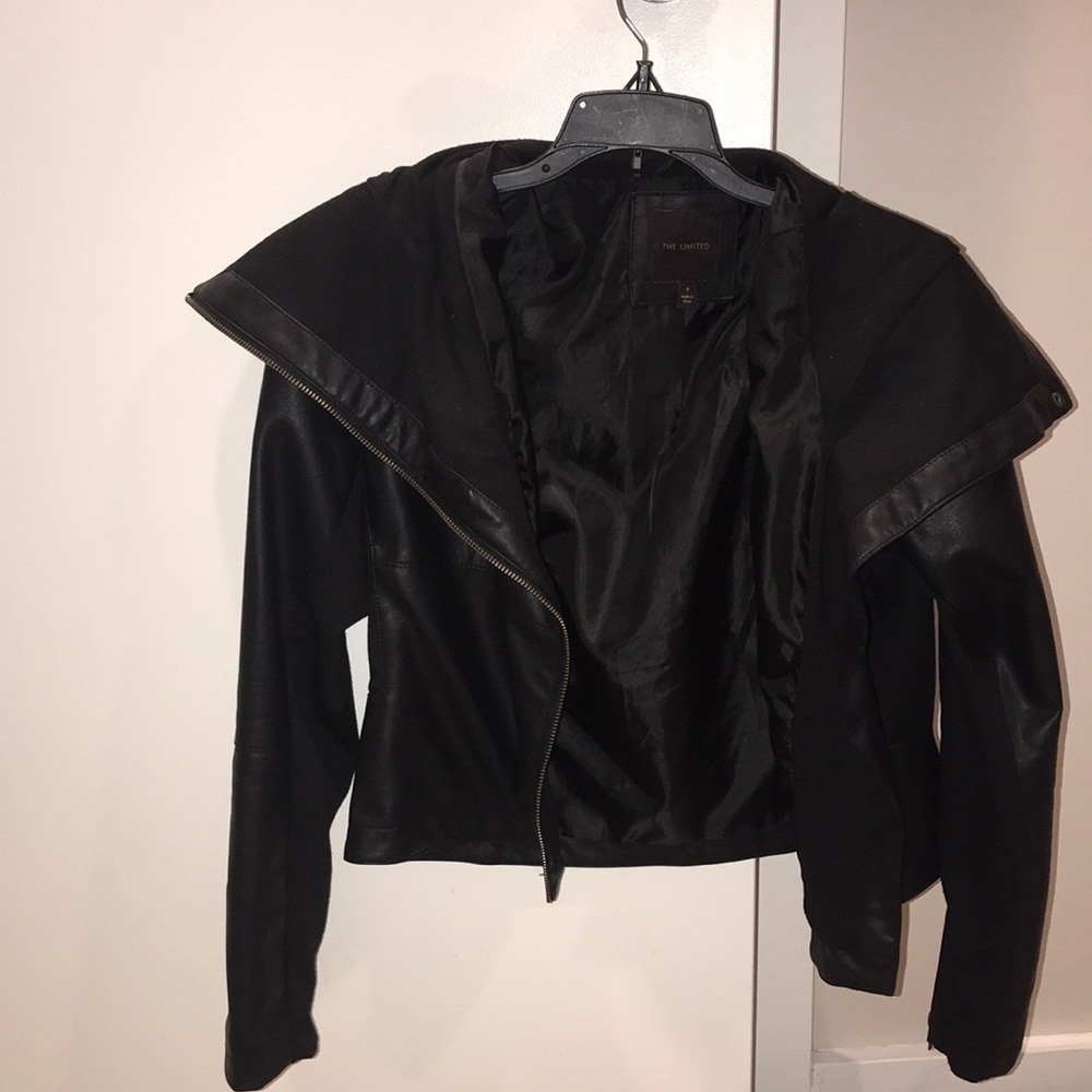 THE LIMITED LEATHER JACKET